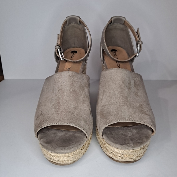 Big Buddha grey ankle strap wedge espadrille - Picture 2 of 13